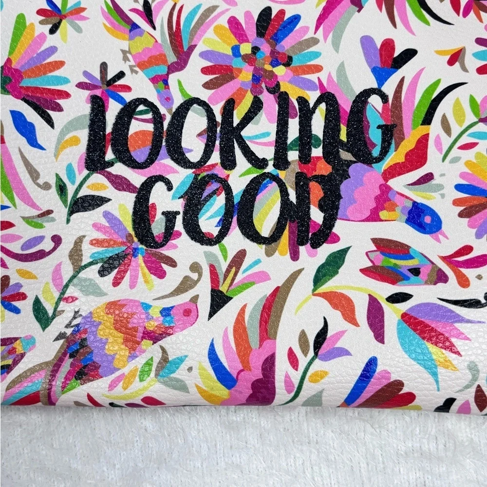 Vibrant Pink and Red Floral Cosmetic Bag with Playful Pom-Pom 🪷